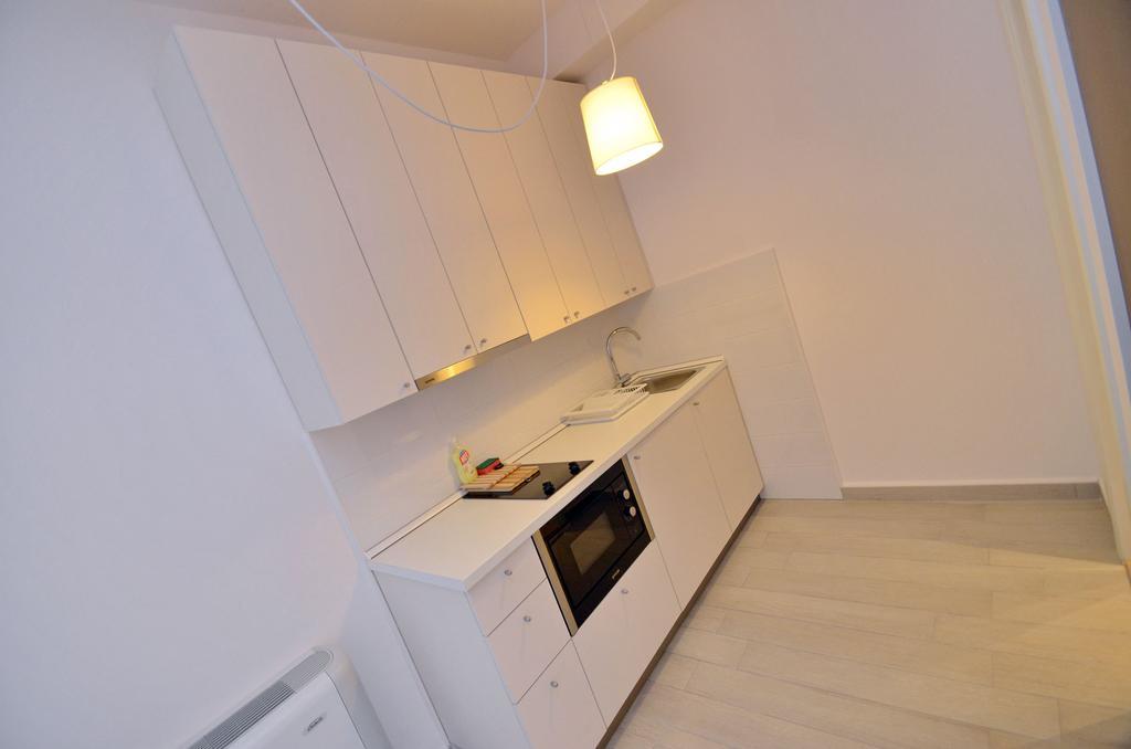 טיווט Apartments Bojana מראה חיצוני תמונה