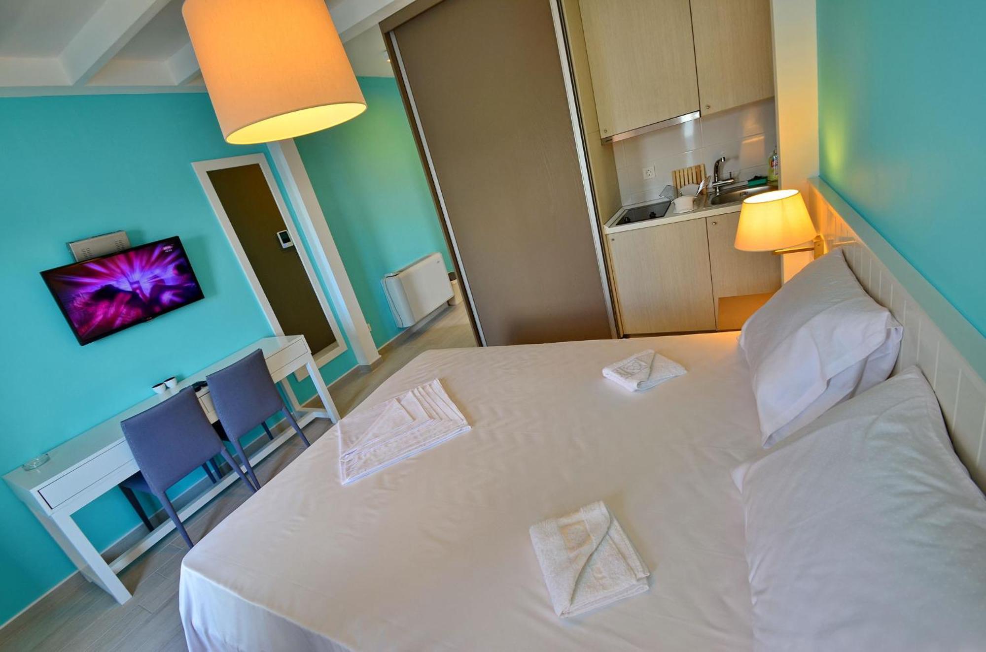 טיווט Apartments Bojana מראה חיצוני תמונה